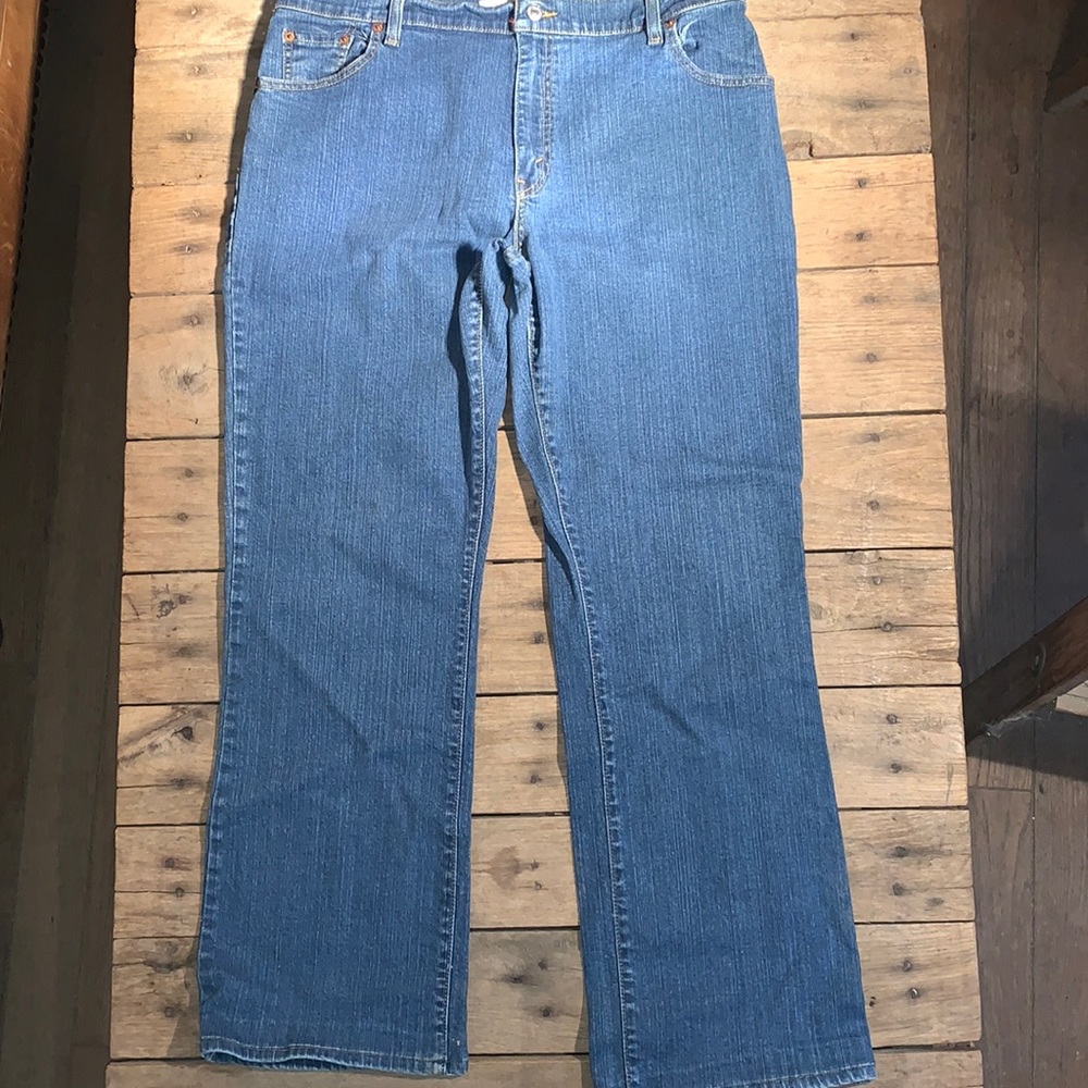 Levi’s 550 Relaxed Boot Cut 16 L